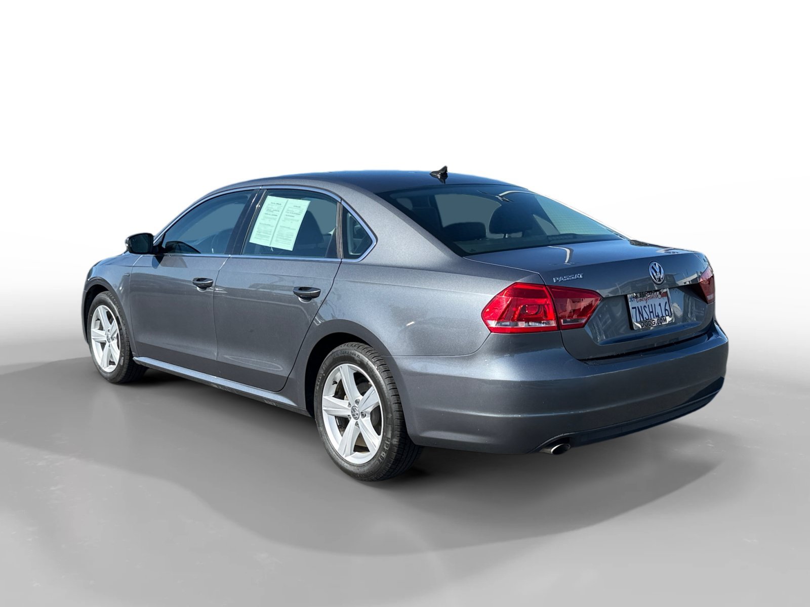 Used 2015 Gray Volkswagen 1.8T Limited Edition image 3