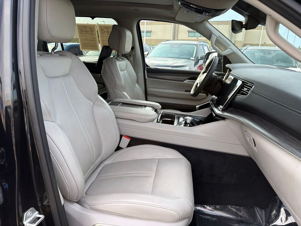 Used 2024 Black Jeep Series III image 20
