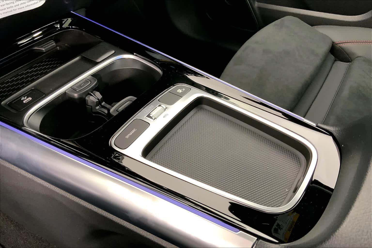New 2025 Mountain Grey Metallic Mercedes-Benz GLA 250 image 7