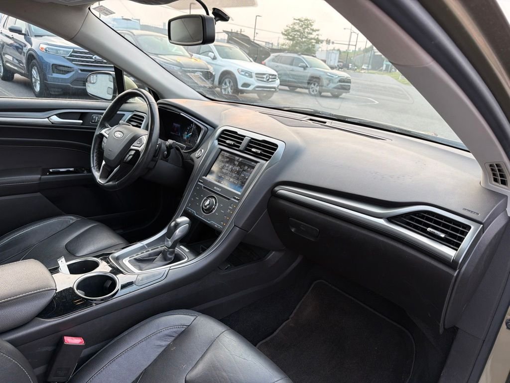 Used 2013 Green Ford Titanium image 13