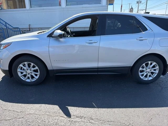 Used 2019 SILVER ICE METALLIC Chevrolet LT image 5