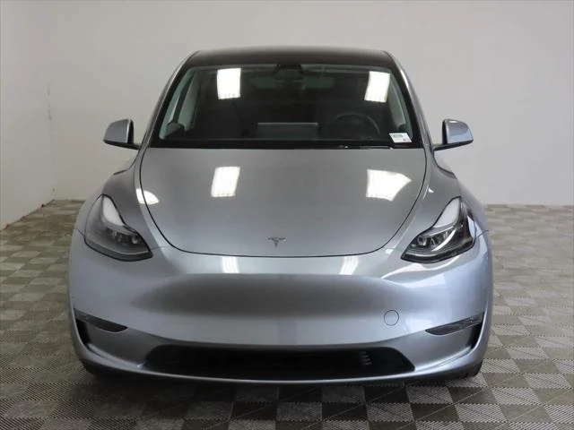 Used 2025 Tesla Model Y Long Range with VIN 7SAYGDEEXSA360651 for sale in Tempe, AZ