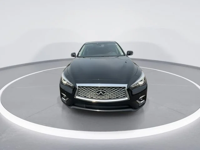 Used 2023 Black INFINITI LUXE image 3