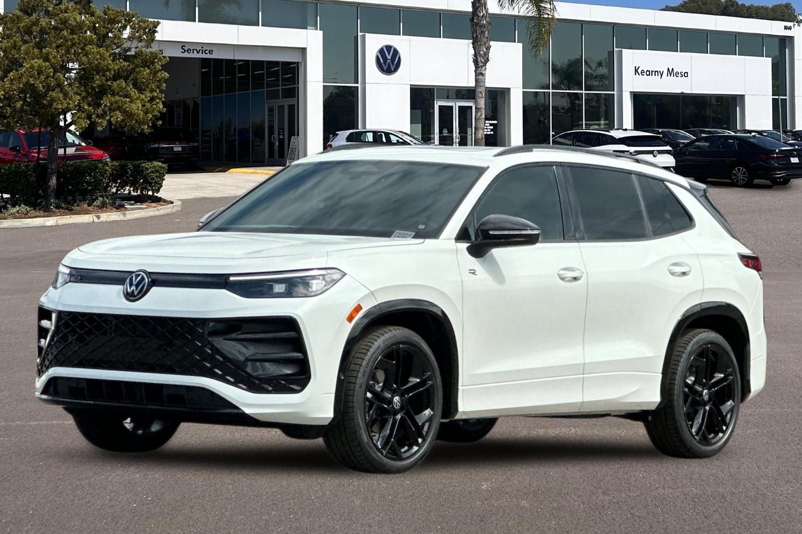 New 2026  Volkswagen 2.0T SE R-Line Black image 8