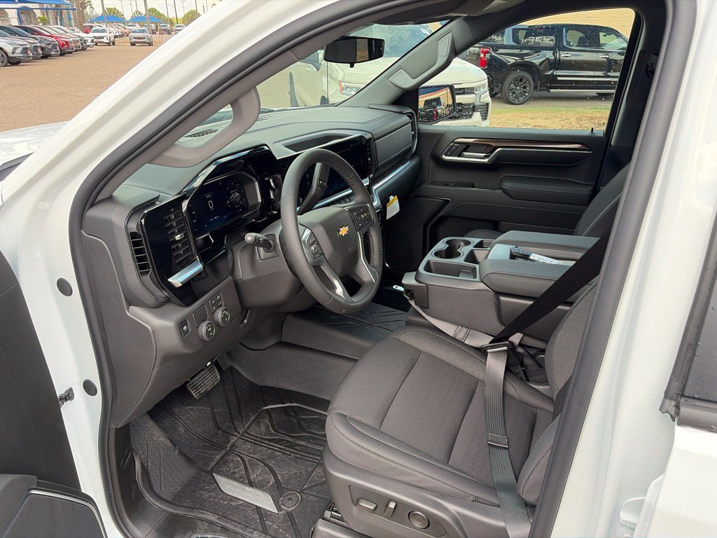 New 2026 Summit White Chevrolet LT image 9