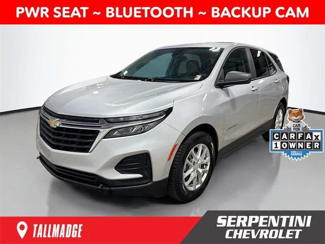 2022 Chevrolet Equinox LS's photo