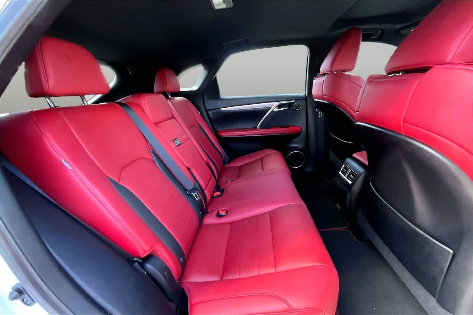 Certified Used 2022 Ultra White Lexus F SPORT Handling image 20
