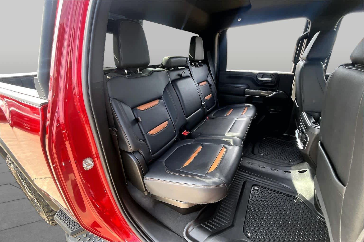 Used 2023 CAYENNE RED TINTCOAT GMC AT4 image 20