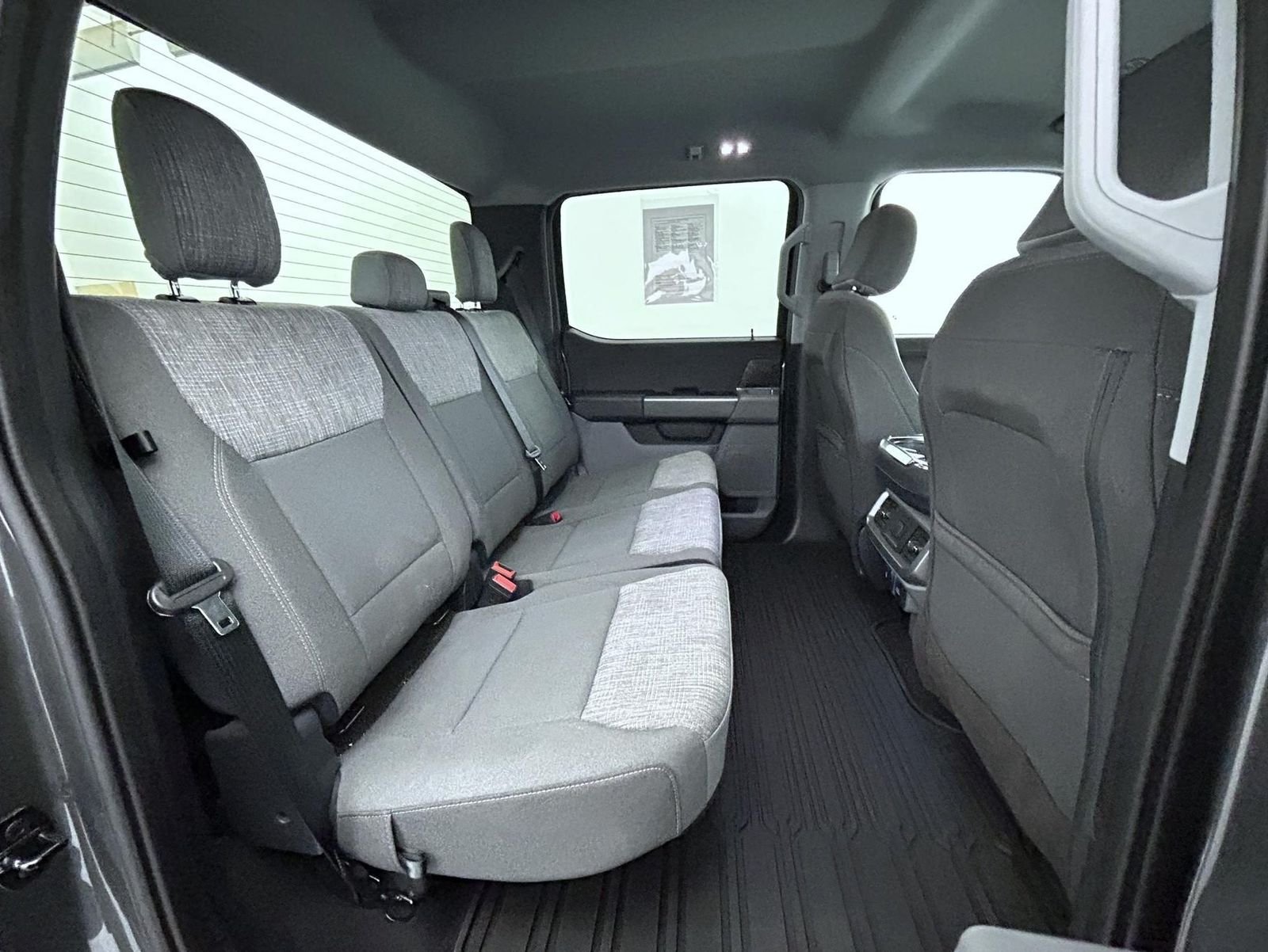 Used 2023 Gray Ford XLT image 18