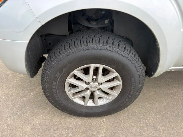 Used 2020 Silver Nissan SV image 3