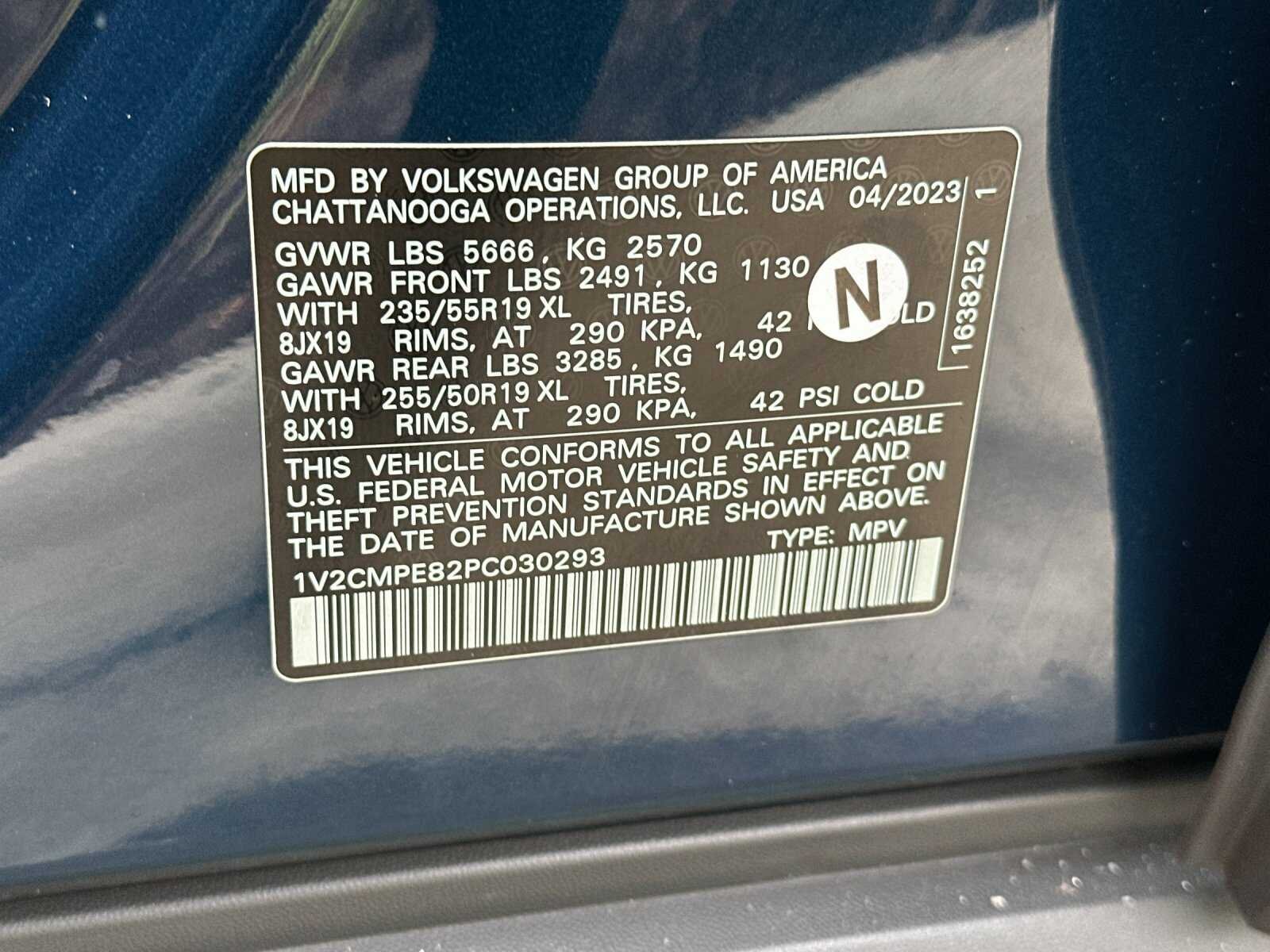 Used 2023 Blue Metallic Volkswagen Pro 4D Sport Utility image 36