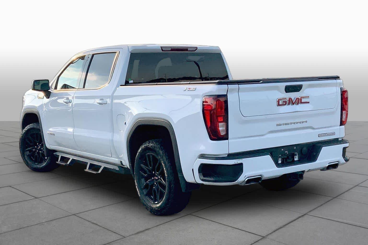 Used 2023 Summit White GMC Elevation image 11