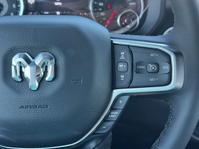 New 2026 Hydro Blue Pearl-Coat Exterior Paint RAM BIG HORN image 25