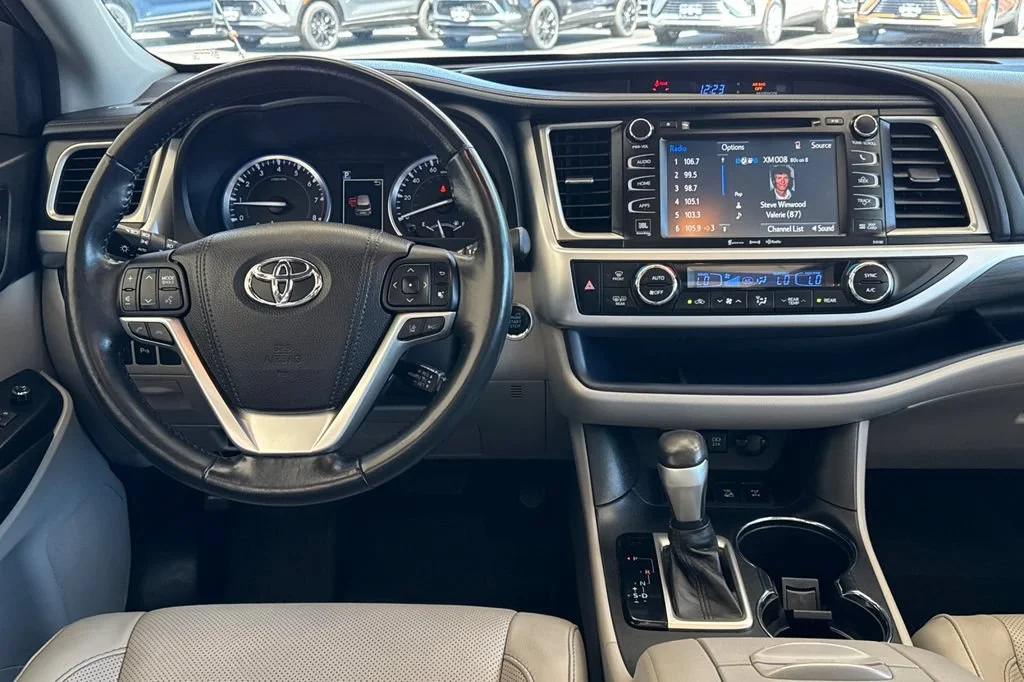 2017 Toyota Highlander Limited Platinum - Photo 14