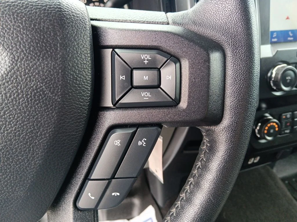 Used 2020 Stone Gray Metallic Ford XLT image 18