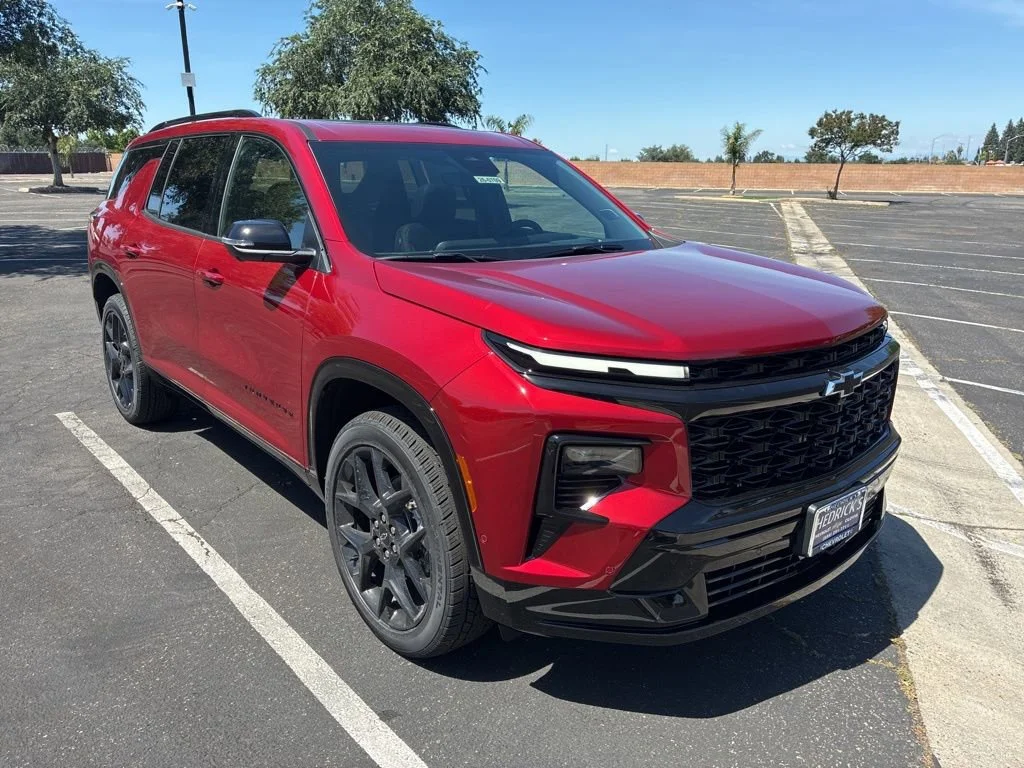 2026 Chevrolet Traverse FWD RS's photo