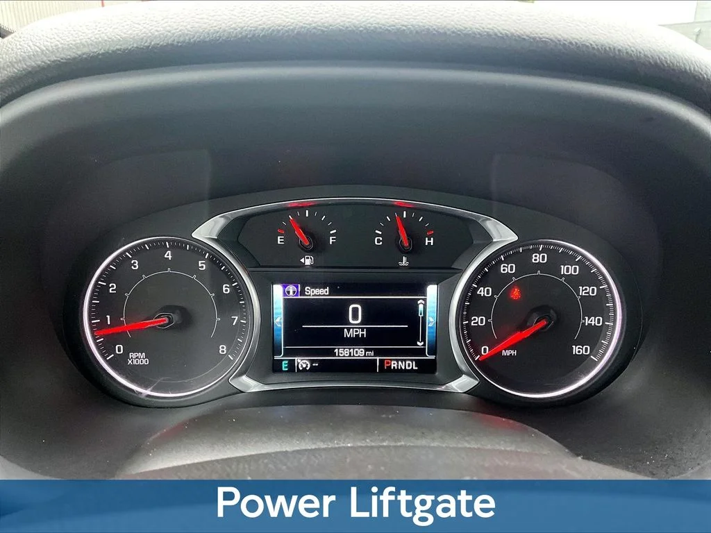 Used 2017 Silver GMC SLT-1 image 17