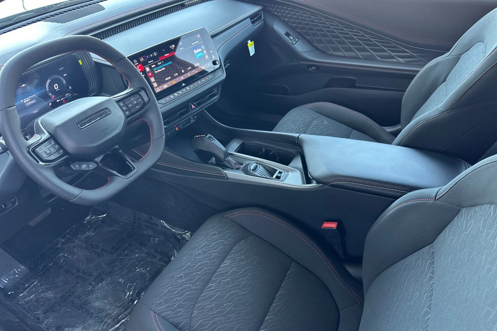 New 2026 Diamond Black Crystal Pearlcoat Dodge R/T image 6
