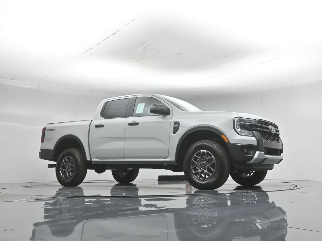 New 2026 Avalanche Ford XLT image 3