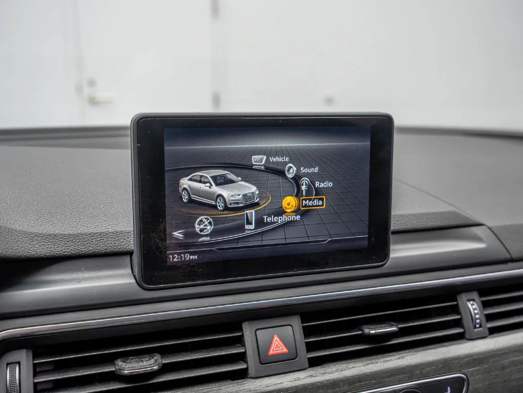 Used 2019 Brilliant Black Audi 2.0T Premium image 32