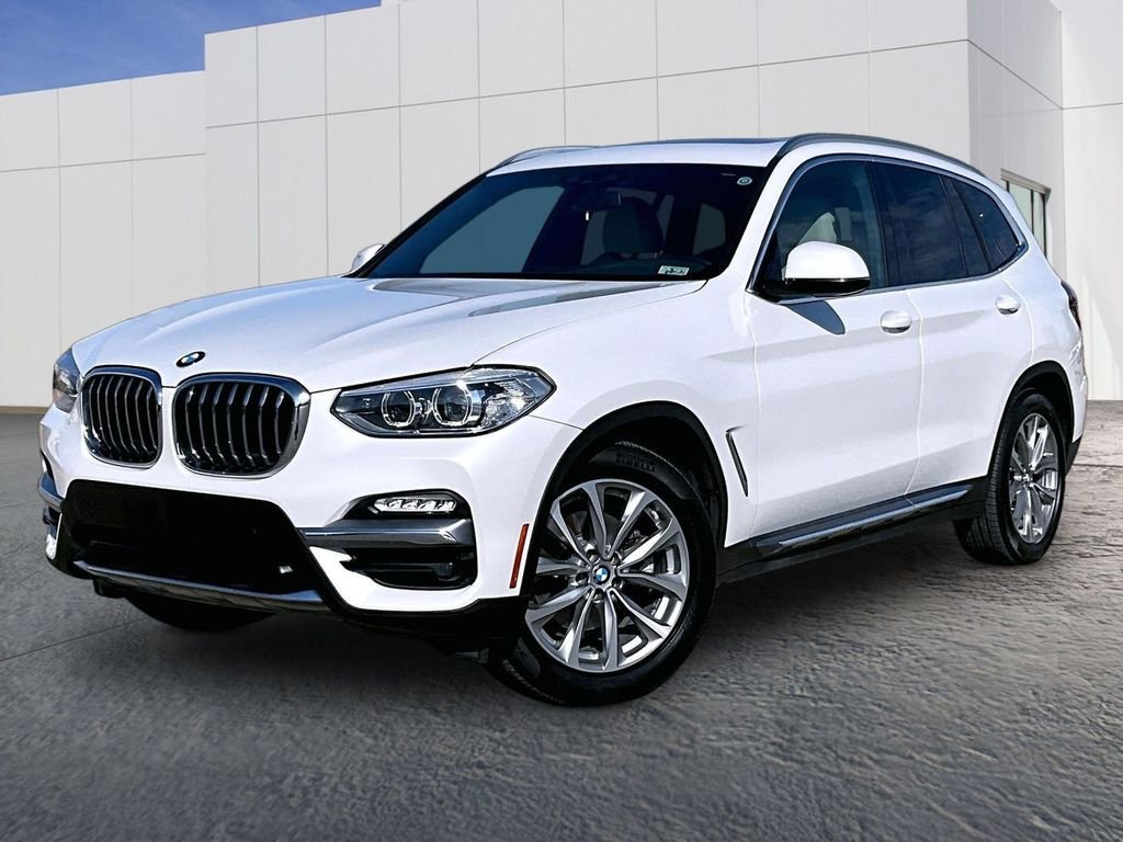 Used 2019 White BMW xDrive30i image 1