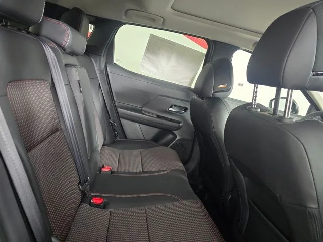 2026 Nissan KICKS SR AWD - Photo 10
