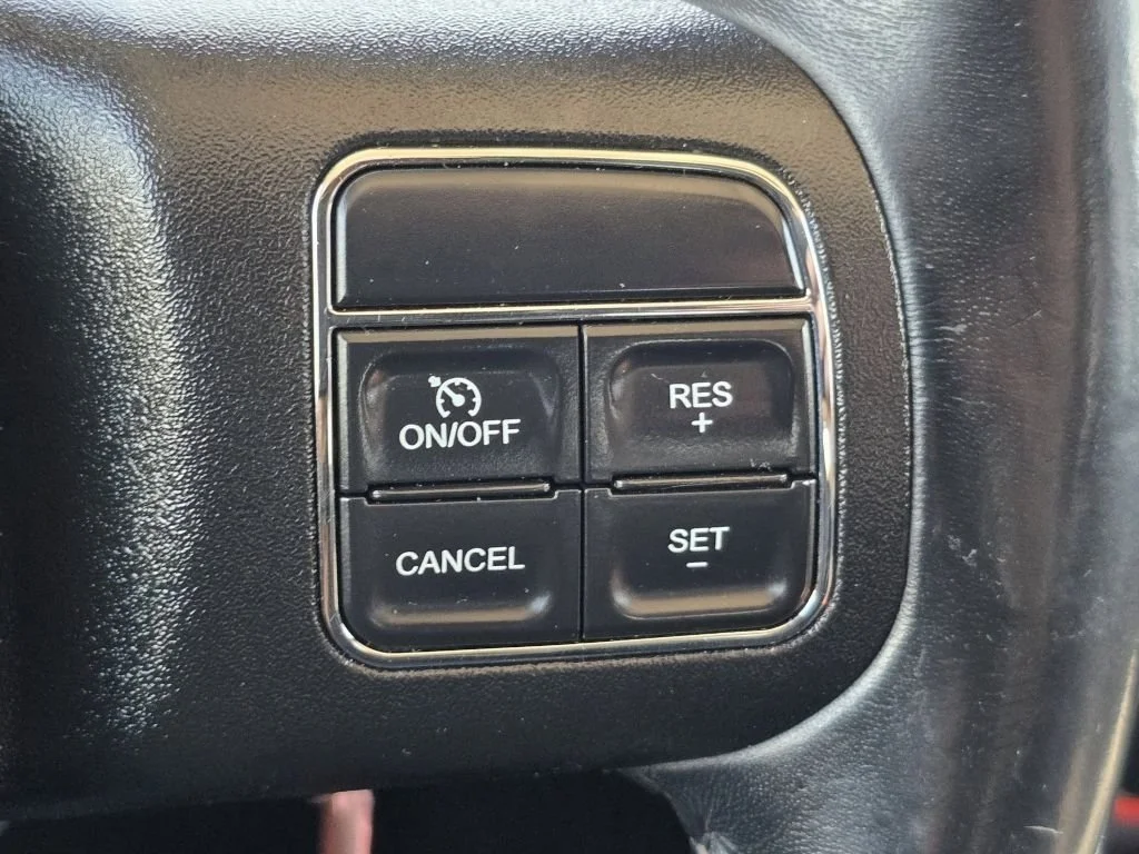 Used 2018 Black Clearcoat Jeep Sahara image 9