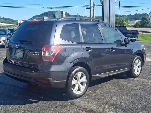 Used 2016 Subaru Forester i Premium with VIN JF2SJAFCXGH452354 for sale in York, PA