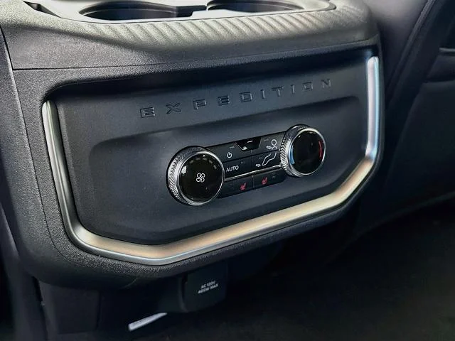 New 2027 Glacier Gray Metallic Tri-Coat Ford Tremor® image 62
