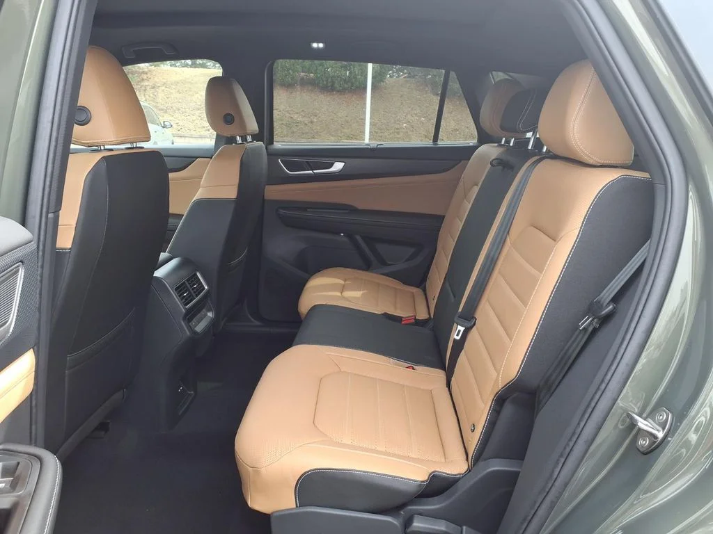 New 2026 Avocado Green Pearl Volkswagen 2.0T SEL R-Line Black image 16