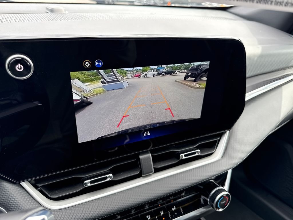 Used 2026 Black Metallic Chevrolet LT image 15