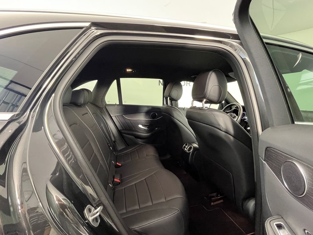 Used 2022 Gray Mercedes-Benz GLC 300 image 19