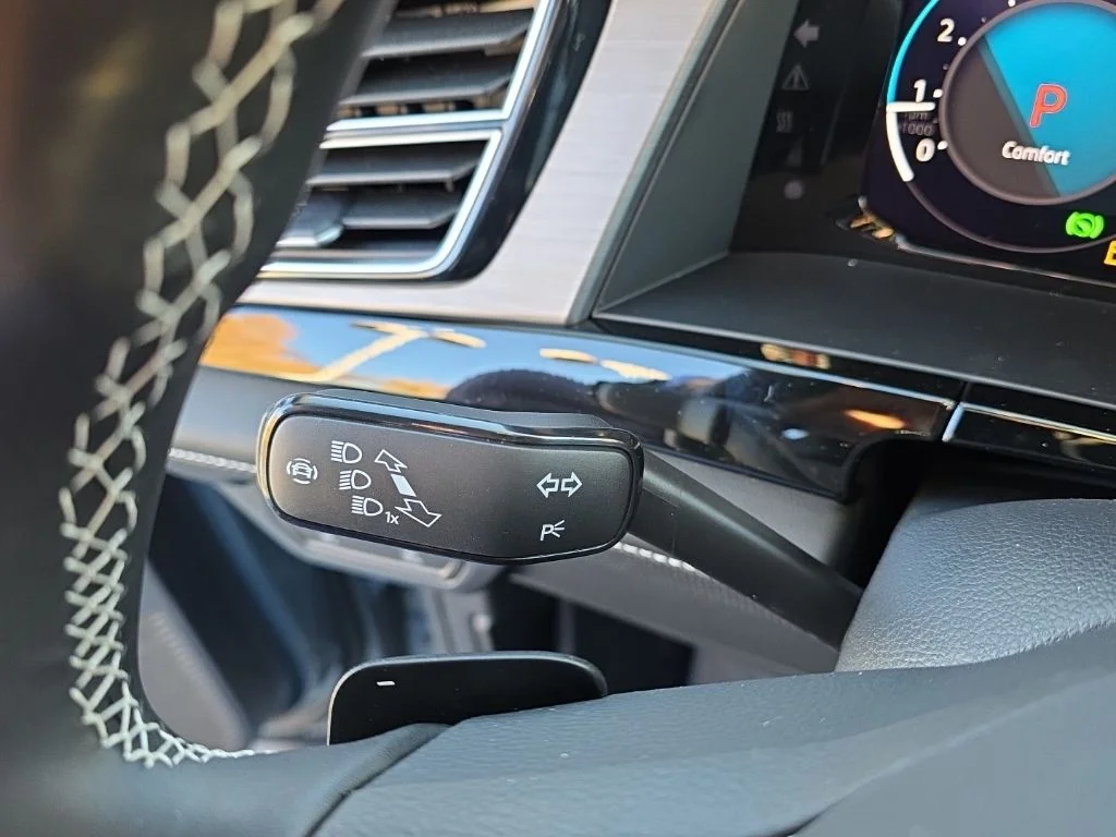 2026 Volkswagen Atlas Cross Sport SE w/Tech - Photo 18
