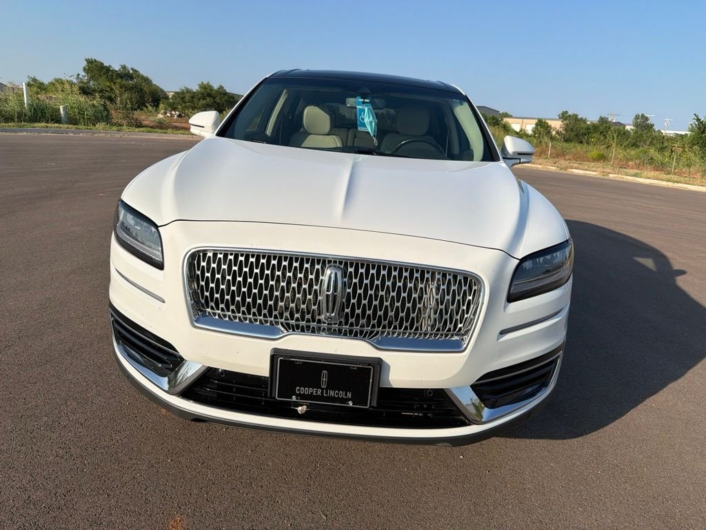 Used 2020 Pristine White Lincoln Reserve image 2