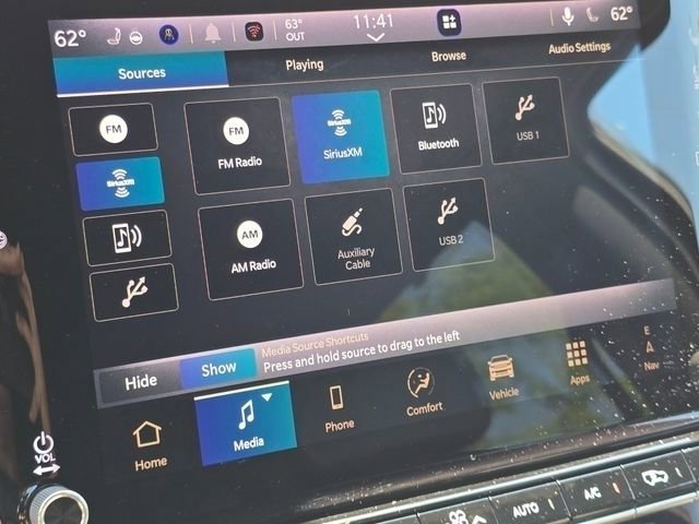 Used 2025 Diamond Black Crystal Pearlcoat Jeep Base image 12