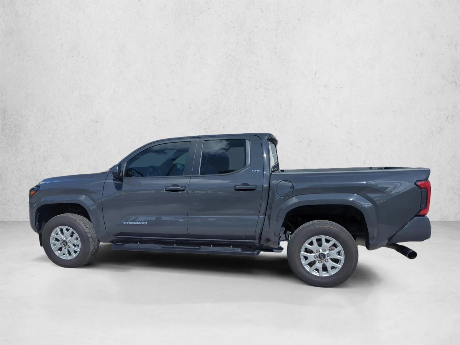 Used 2024 Underground Toyota SR5 image 9