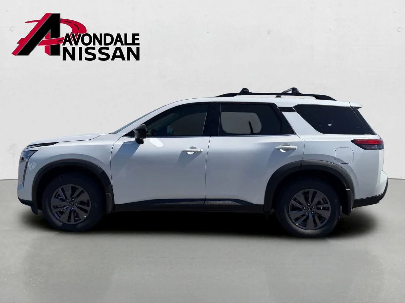 New 2026 Everest White Pearl TriCoat Nissan SV image 3