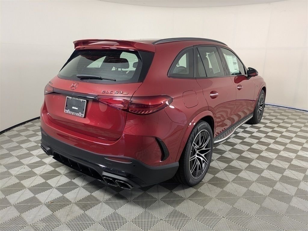 New 2026 MANUFAKTUR Patagonia Red Metallic Mercedes-Benz AMG® GLC 63 S E Performance 4MATIC® SUV image 4