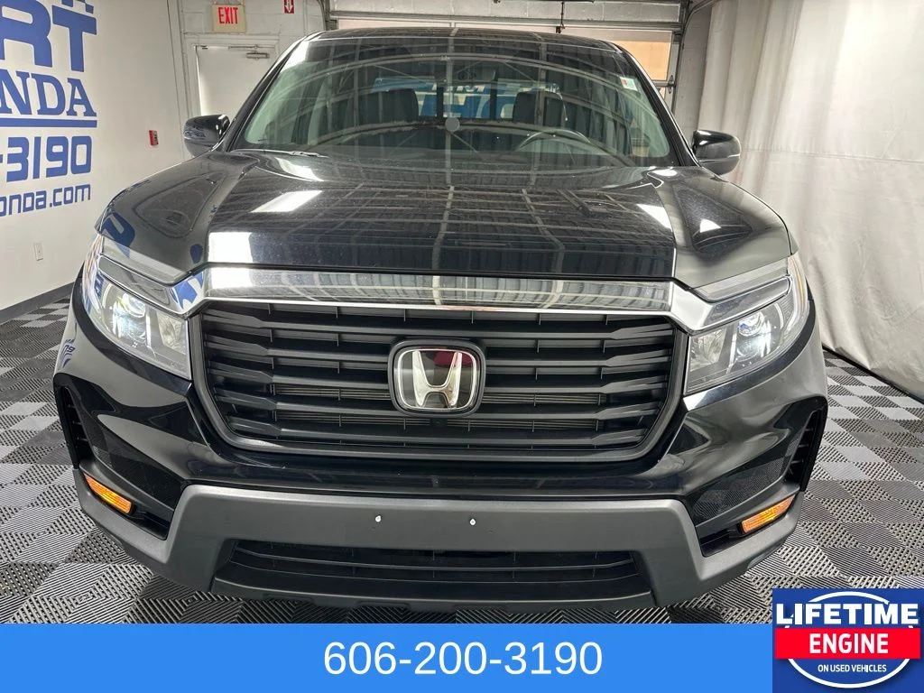 Used 2023 Black Honda RTL image 8