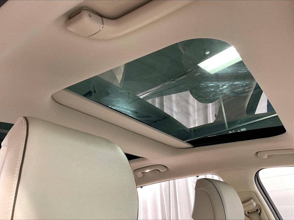 Used 2023 Green Genesis 3.5T image 23