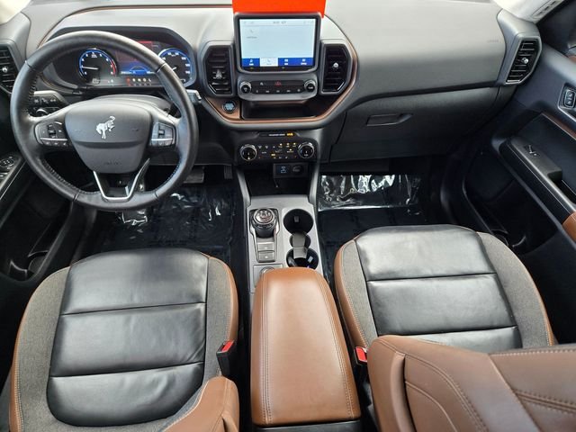 Used 2022 Red Ford Outer Banks image 8