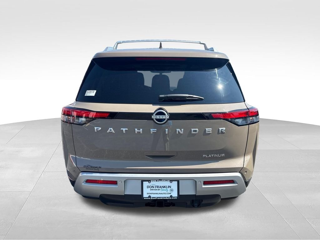 Used 2025 Beige Nissan Platinum image 4