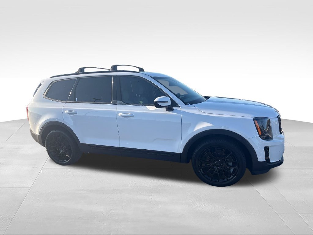 Used 2021 White Kia SX image 7