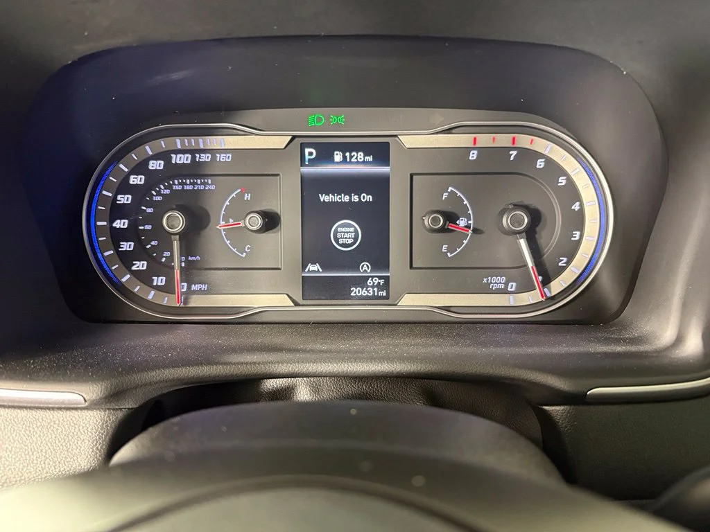 Used 2024 Blue Hyundai SEL image 30
