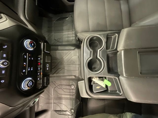 Used 2023  Chevrolet Custom image 20