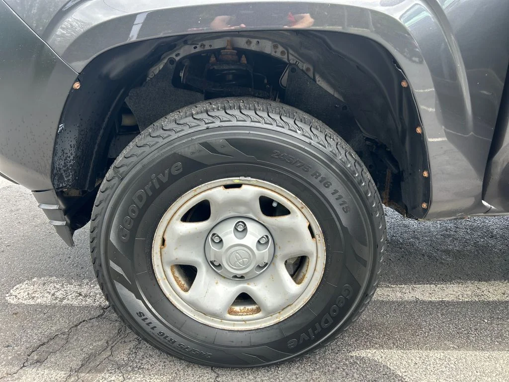Used 2022 Gray Toyota SR image 31