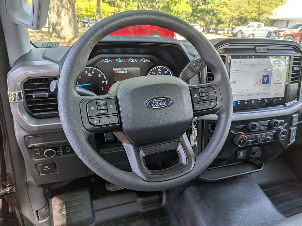 New 2026 Agate Black Metallic Ford XL image 30