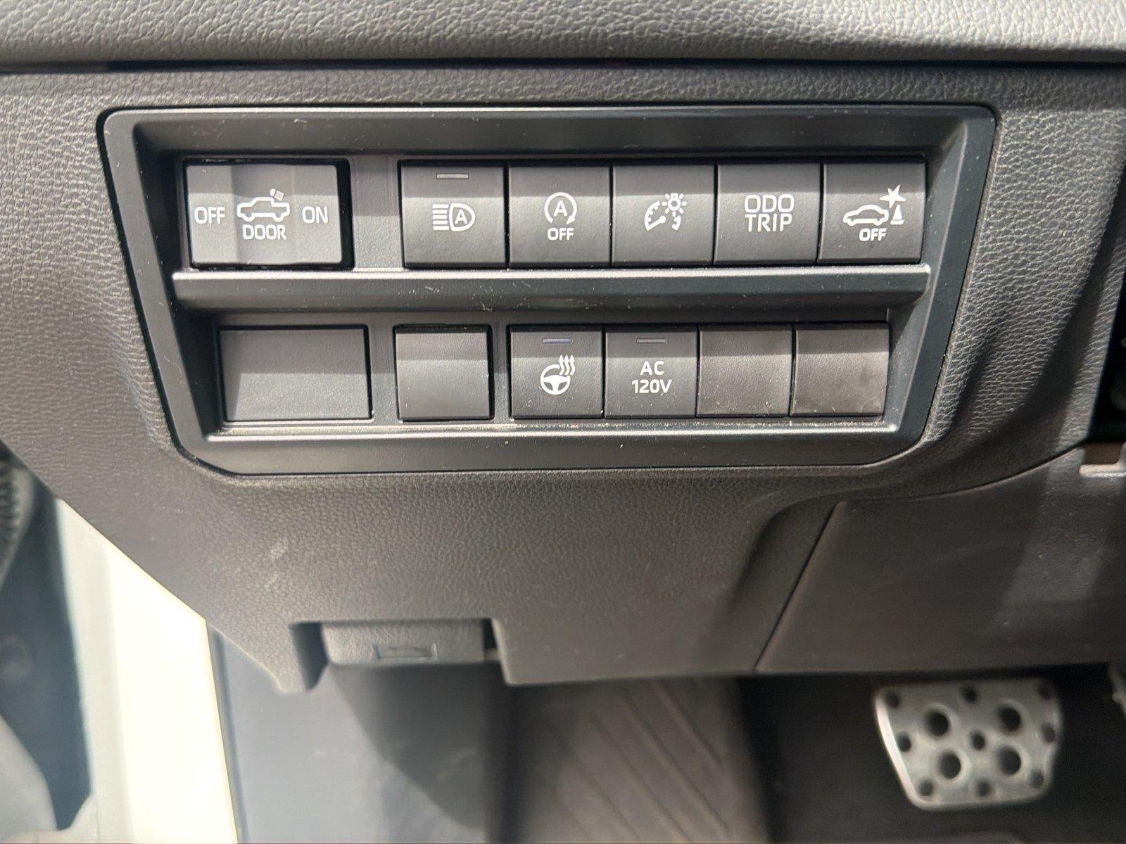 Used 2023 Ice Cap Toyota Limited image 13