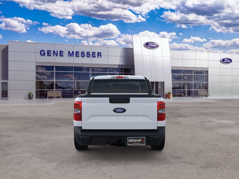 New 2026 Oxford White Ford XLT image 5