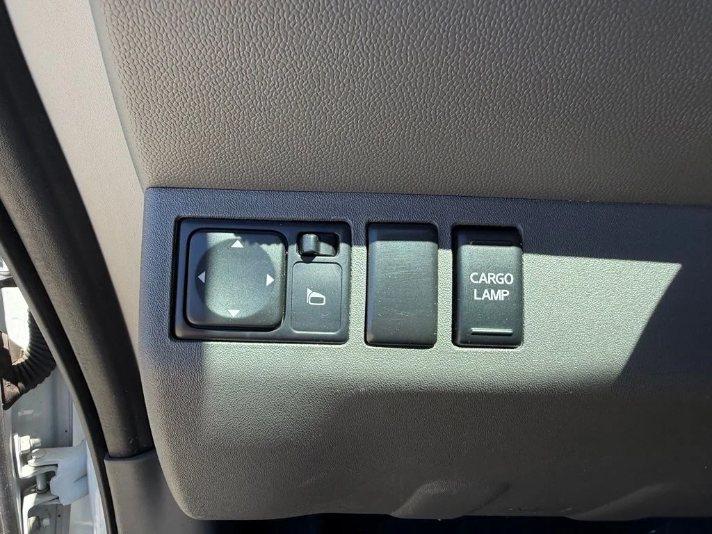 Used 2021 White Nissan SV image 22